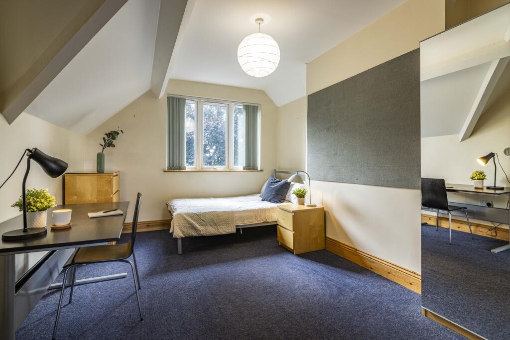 12Barracklane-23