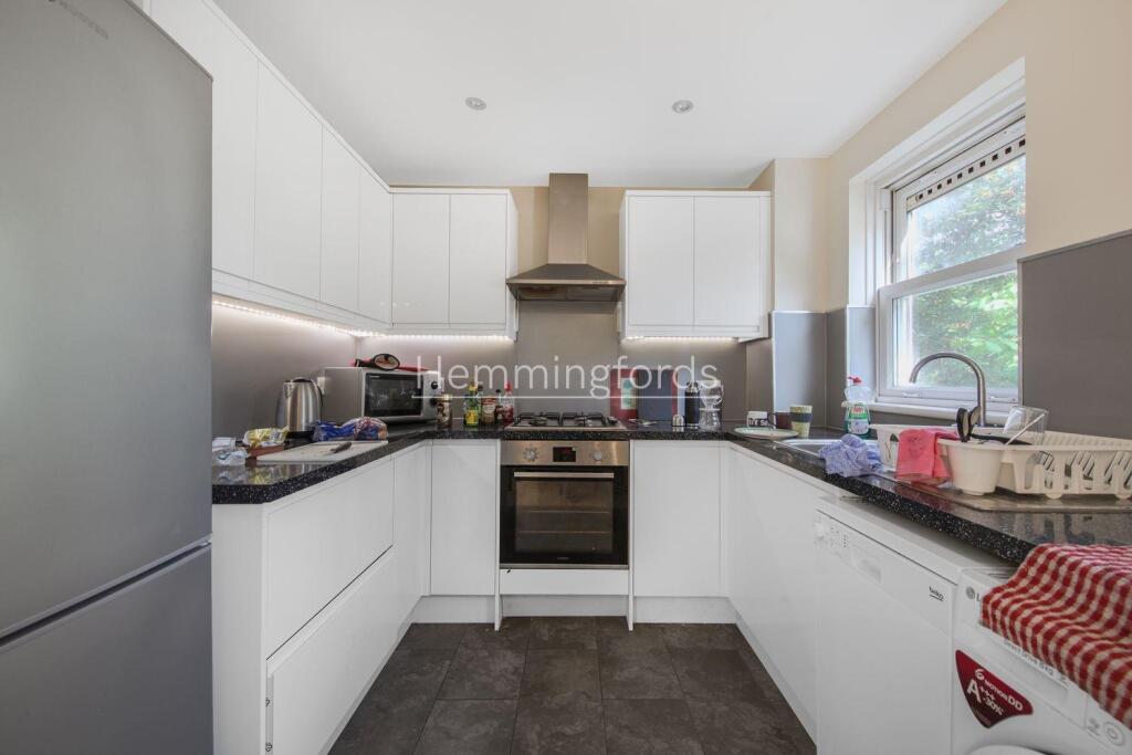 3A Rotherfield Street - UmI96BFjrwCYA82w9Hbo.jpg