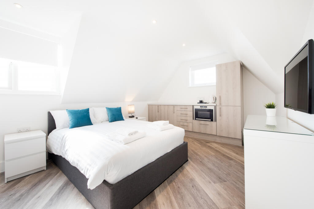 Room 2 - 53 Crown Street