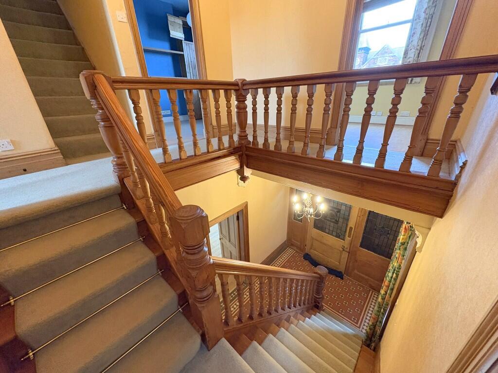 STAIRS &amp; LANDING