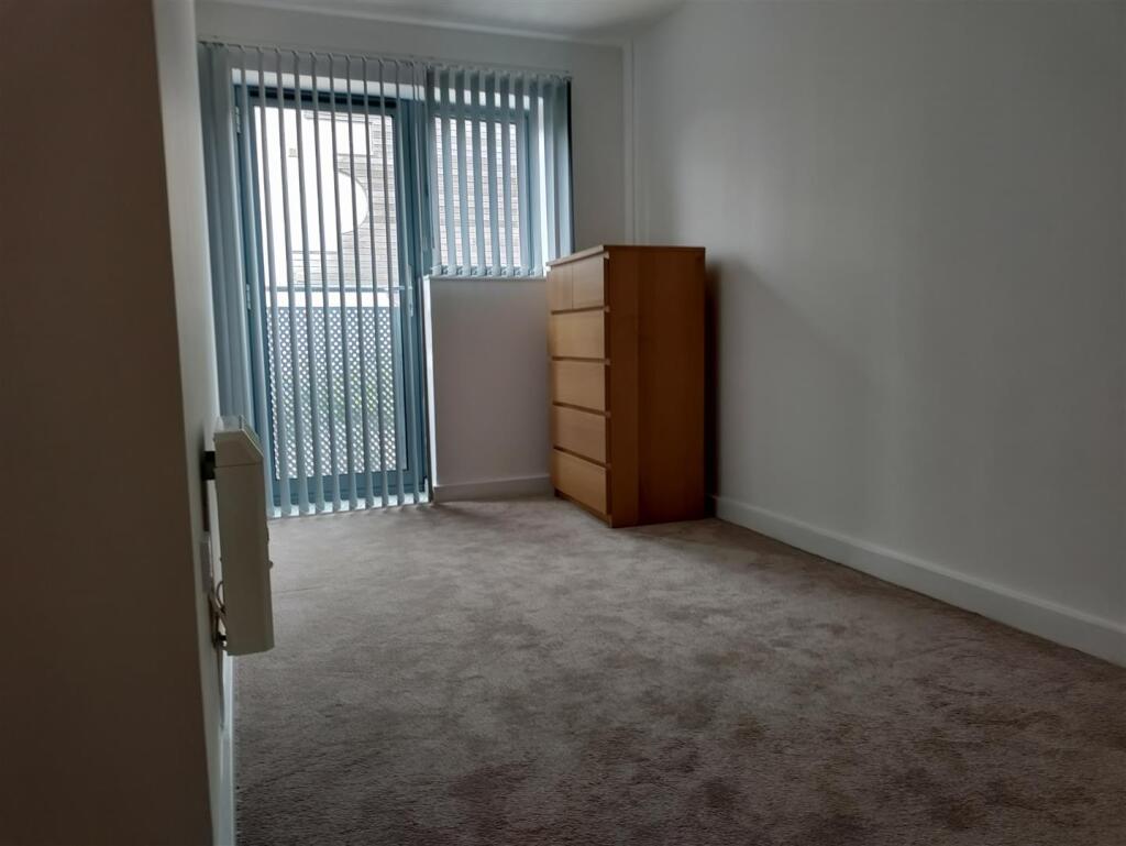 Smaller bedroom.jpg