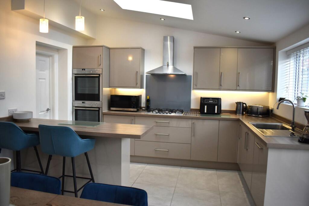 Kitchen/Diner/Family