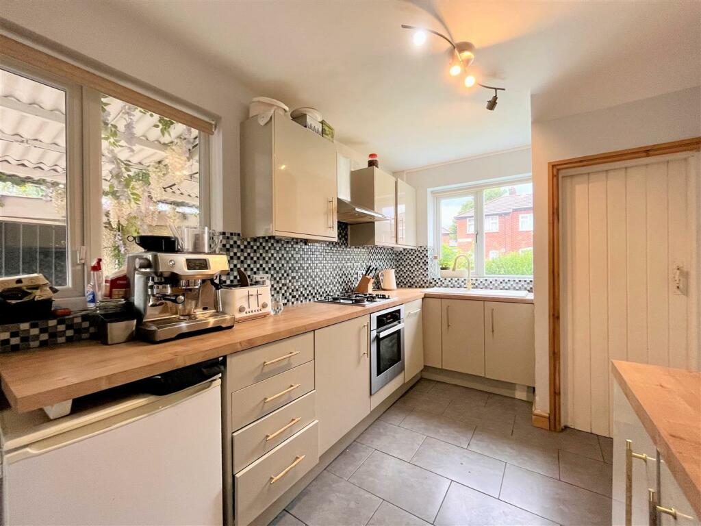Kitchen Aspect 2