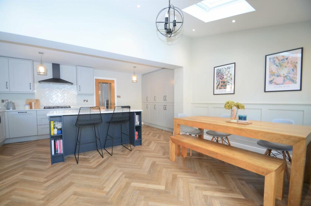 Family/Dining Room