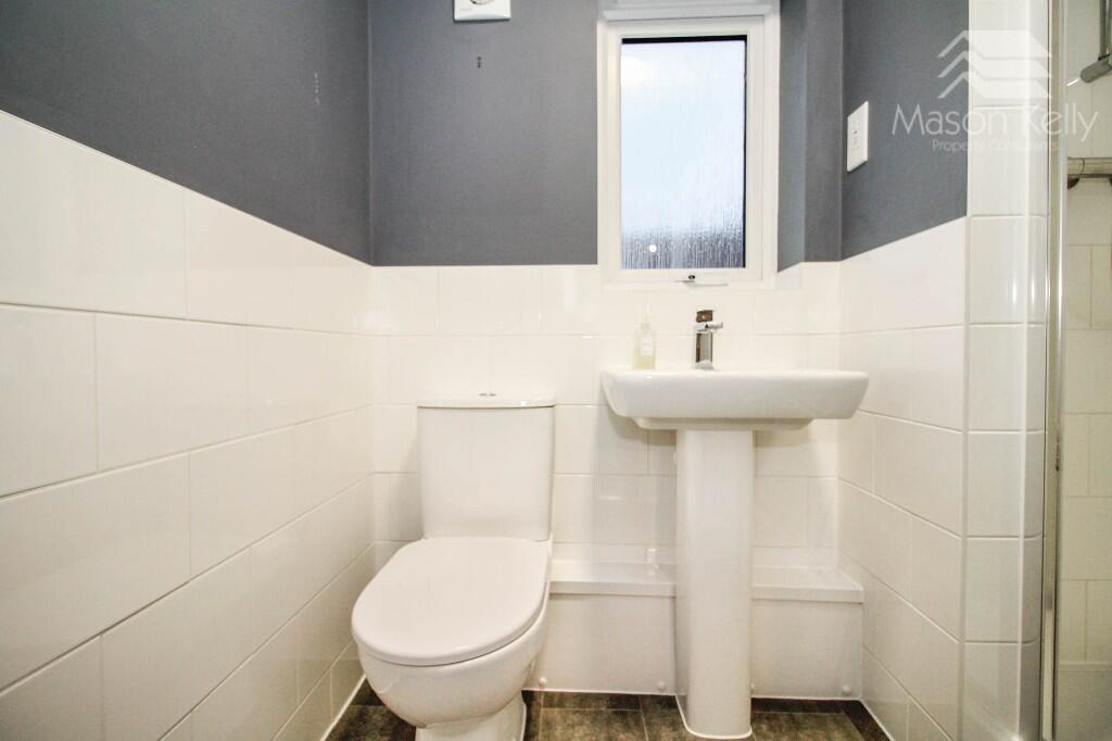 EN SUITE