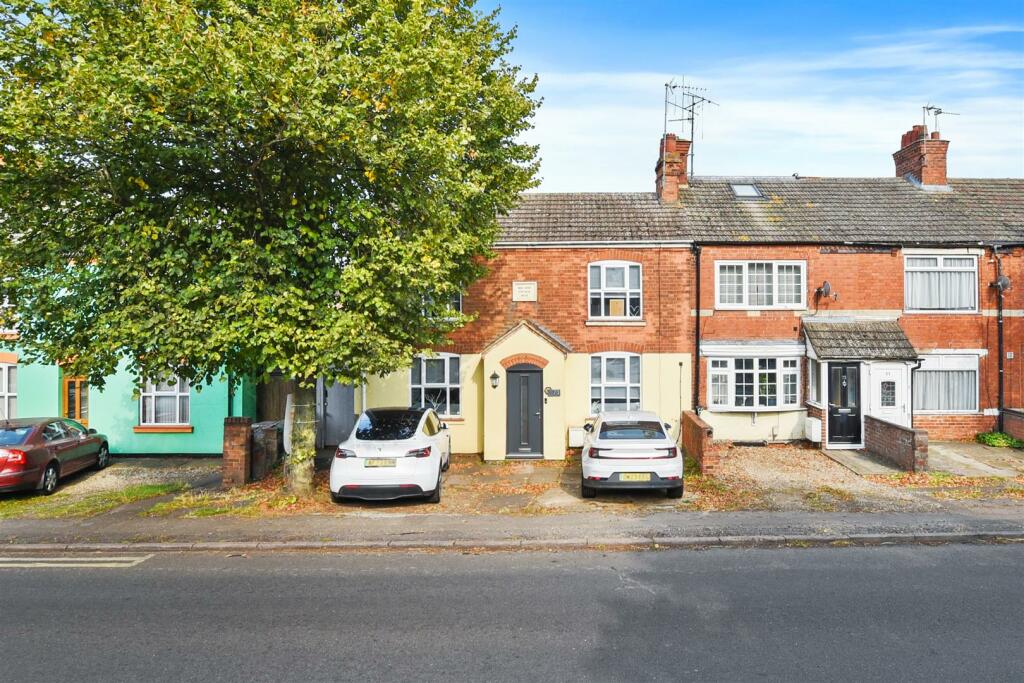 73IrthlingboroughRd02.jpg