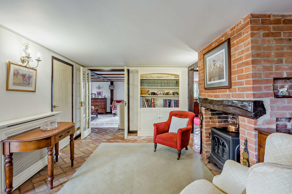 8647829-interior0...