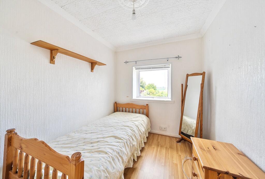 1302794-4-683da1d...