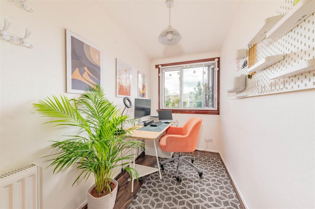 27 Hillview Road Balmullo-7.JPG