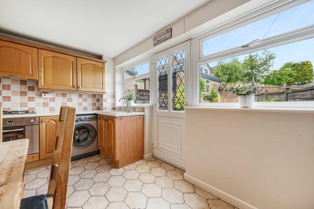 Kitchen / Dining Room