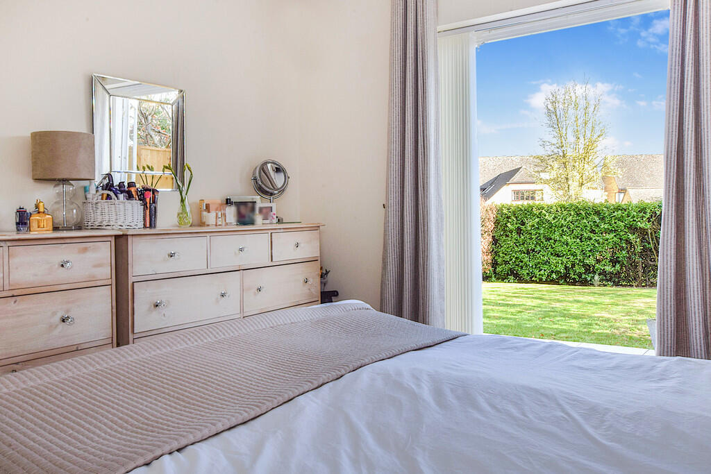 IMG_19848_14_larg...