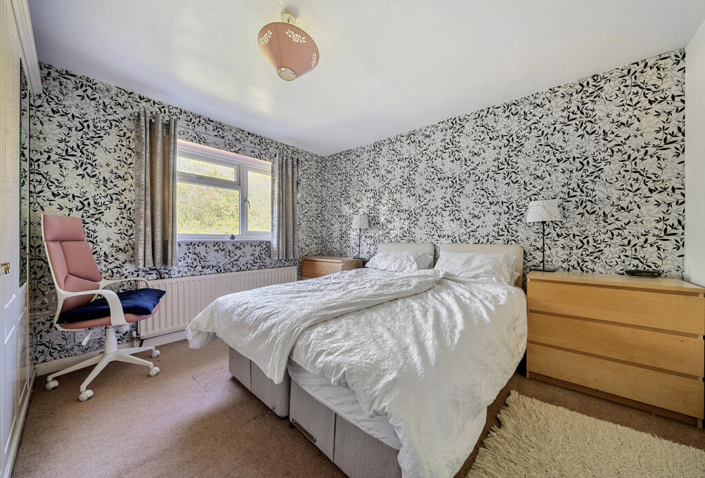 46-6823877c65823-...