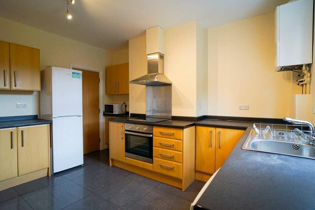 65_Roebuck_Road