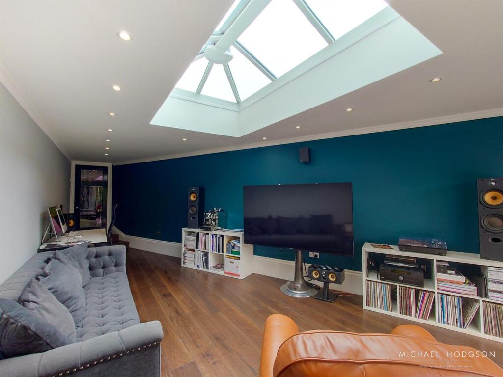 Roker Park Terrace-49.jpg