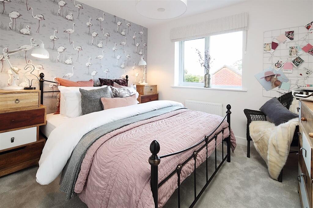 Second double bedroom would ideal for guests