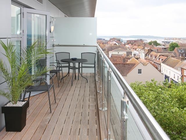 OP 507 Balcony CFP 3.jpg