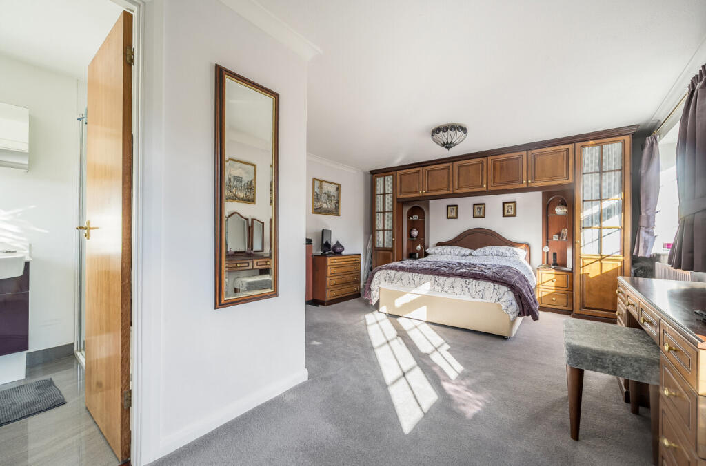 1360121-18-68dc02...