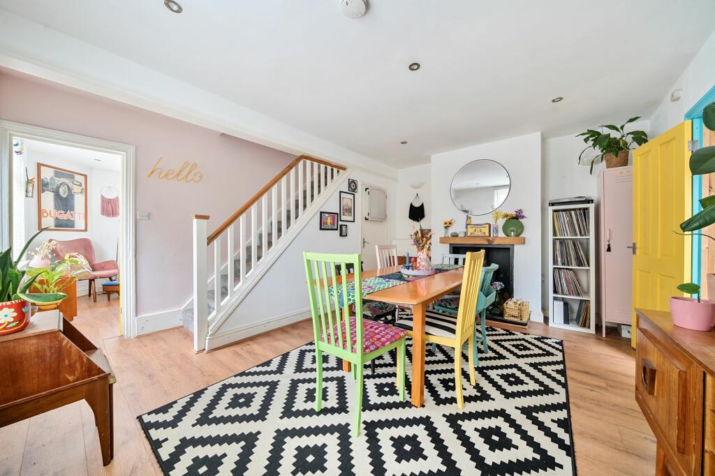 Dining Room (2)