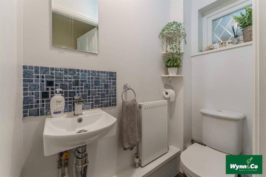 31 Devon Grove-1039L.jpg