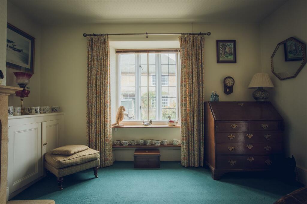 2024-11-04-J2967-Eves-0073-HDR.jpg