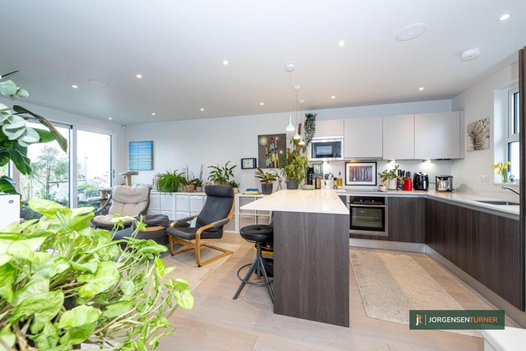 Reception Kitchen .jpg