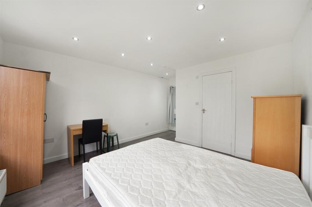36 Slaithwaite Road - NZu24hXR1ZL6JktelRyh.jpg