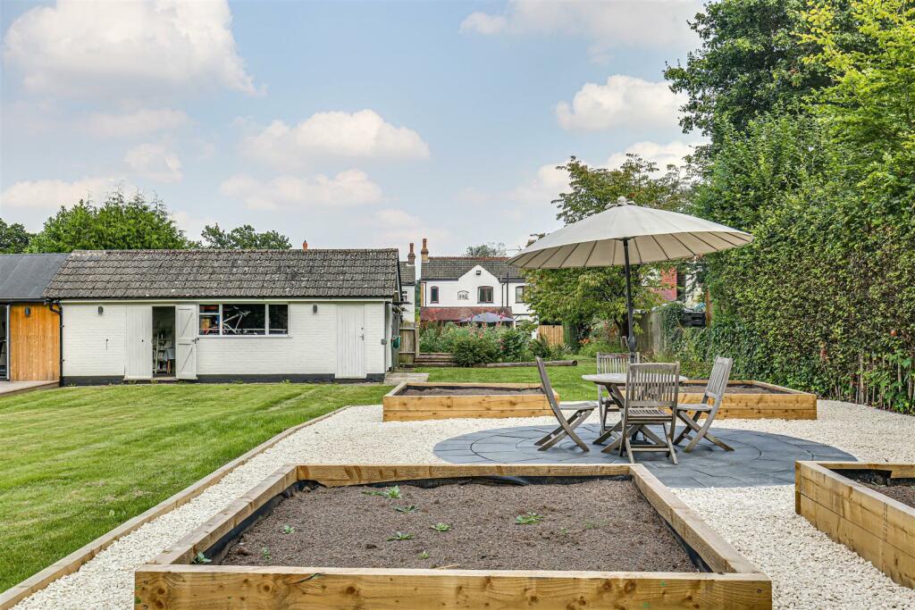 34 Back elevation.jpg