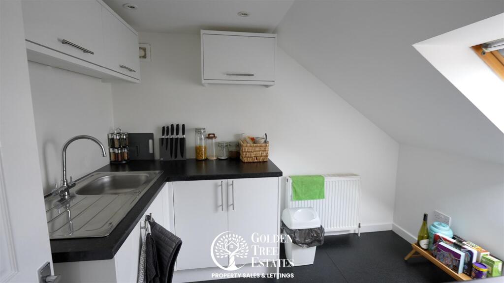 Double Garage - Kitchen