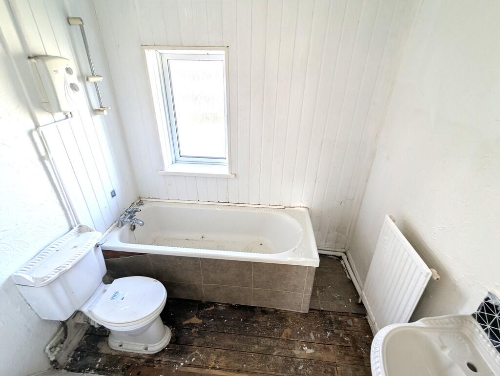 PXL_20251011_1103...