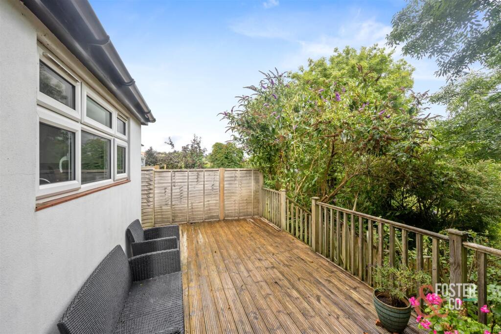 Mile Oak Road 160-004.jpg