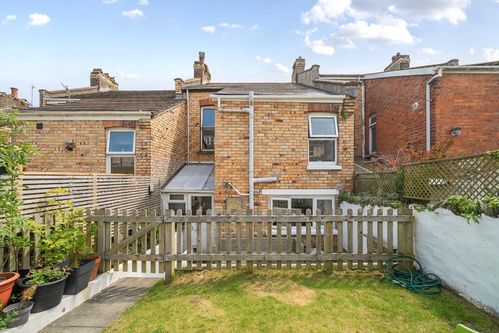 1303551-16-6840302a526bf