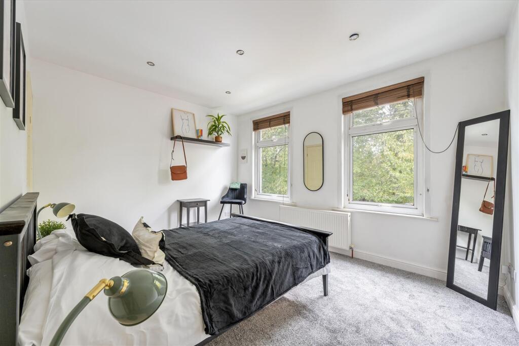 Trumpington Road, E7