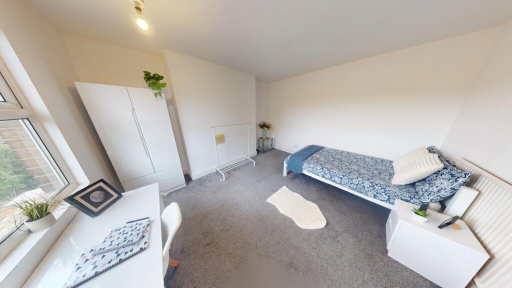 41-Cromwell-09042024_165210