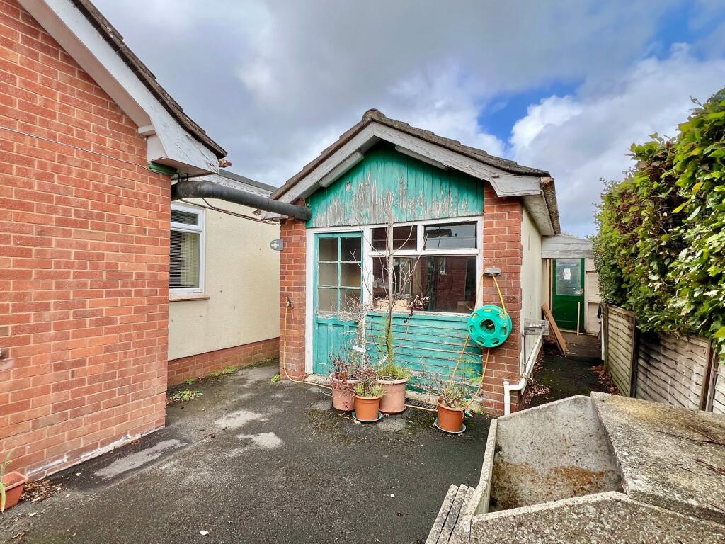 Workshop or Home Office