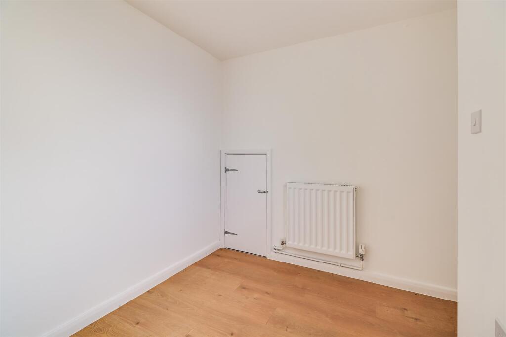 Bedroom 3 / Versatile Room (3)
