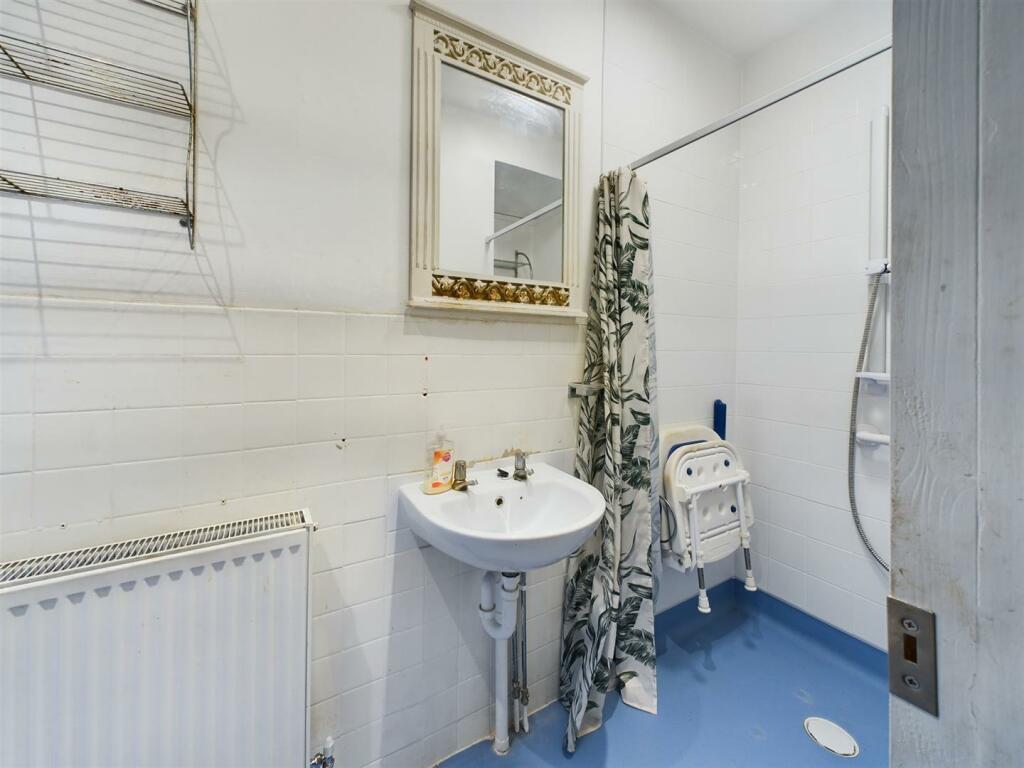 Wet Room Best.jpg