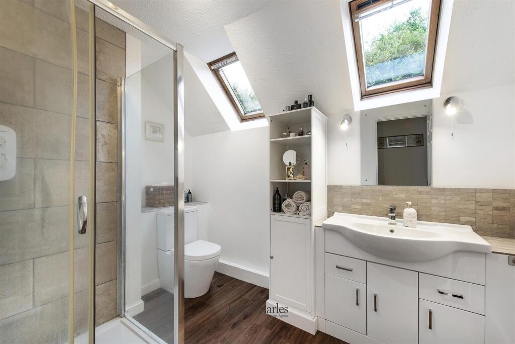 44 The Haydens, TN9 1NS 015.jpg