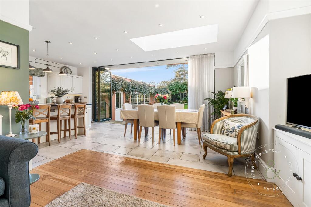 West Rise, Hern Crabtree (9).jpg