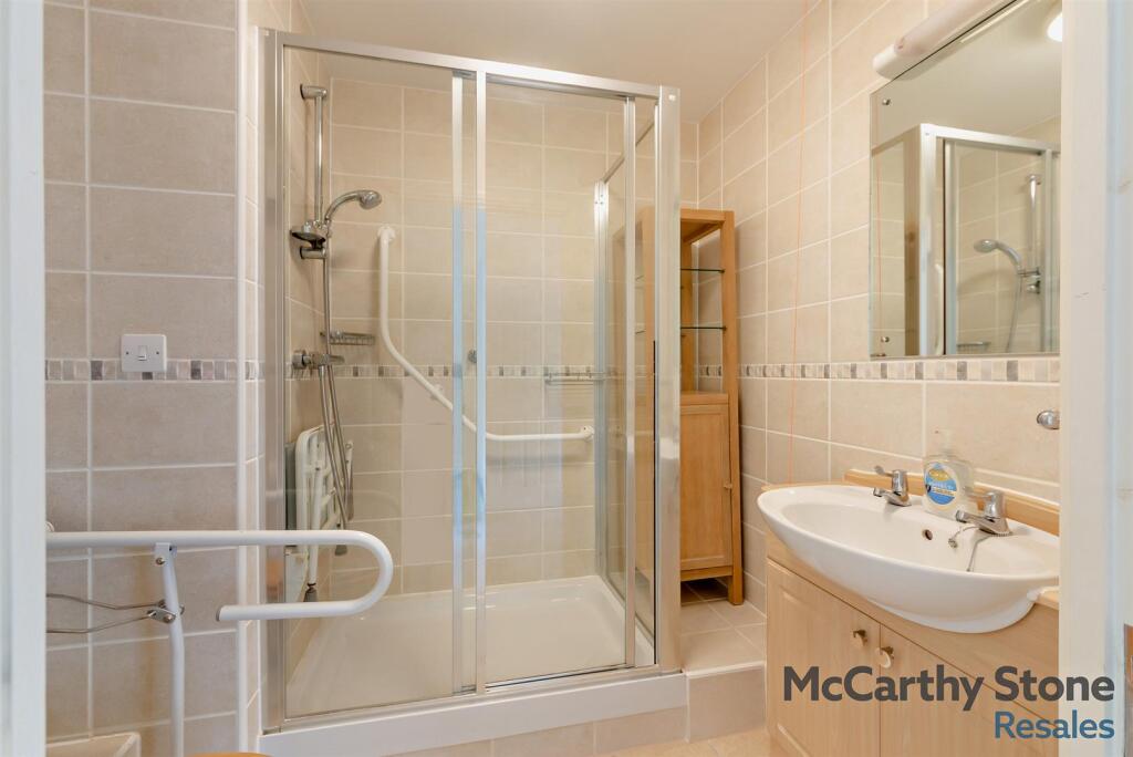 8649318-interior06-800.jpg