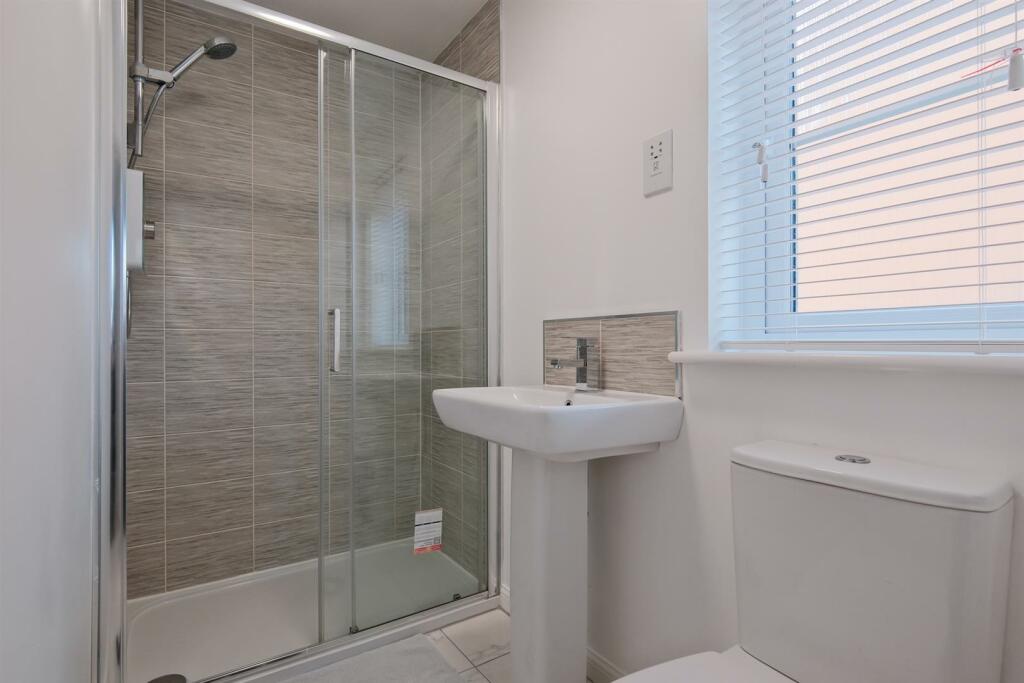 030-14 Brock Place Motherwell ML1 1AH.jpg