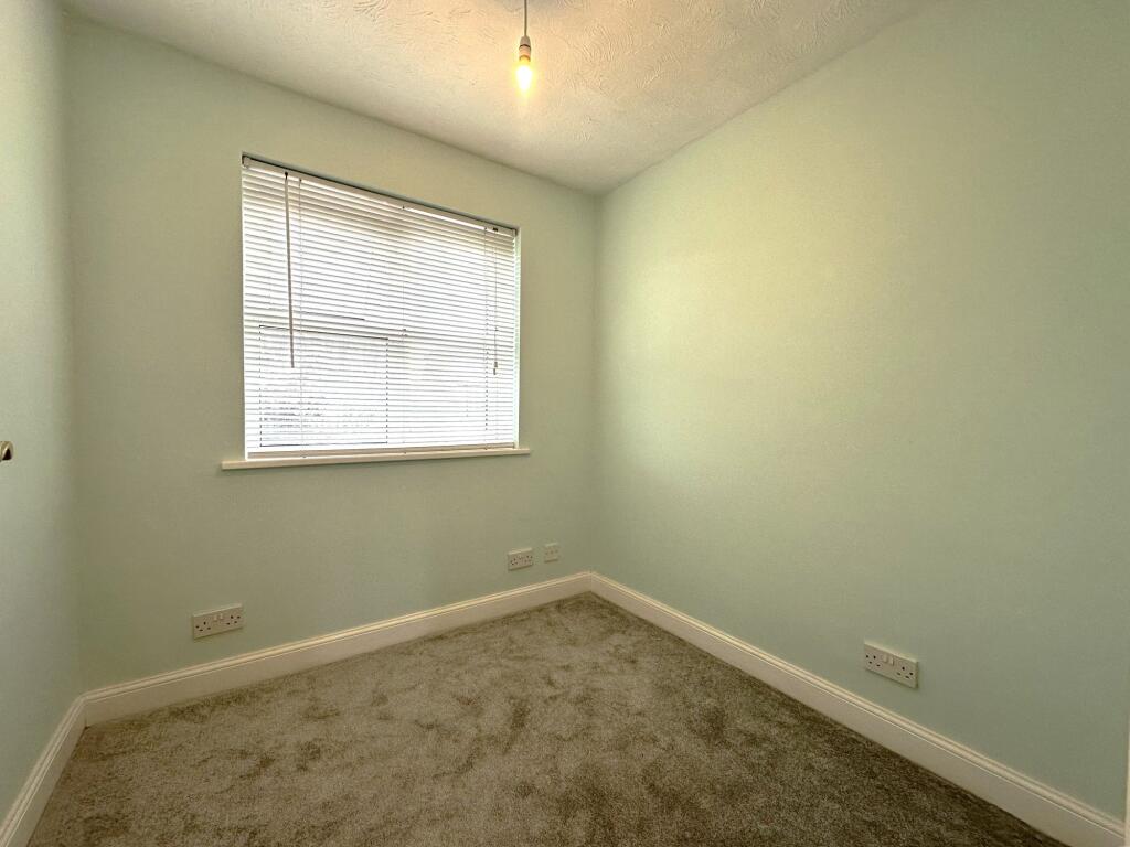 Kingfisher Close - Bedroom 3