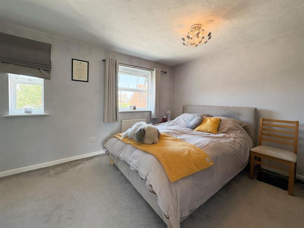 Bedroom 1..jpg