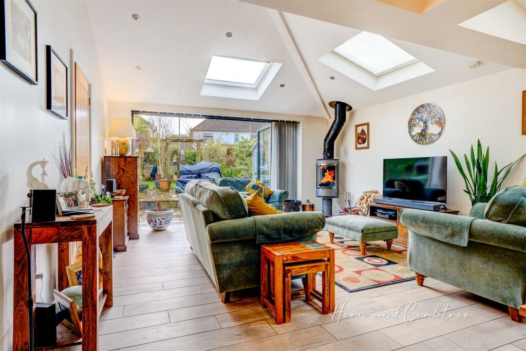 Blackoak Road, Cyncoed, HernCrabtree (17).jpg