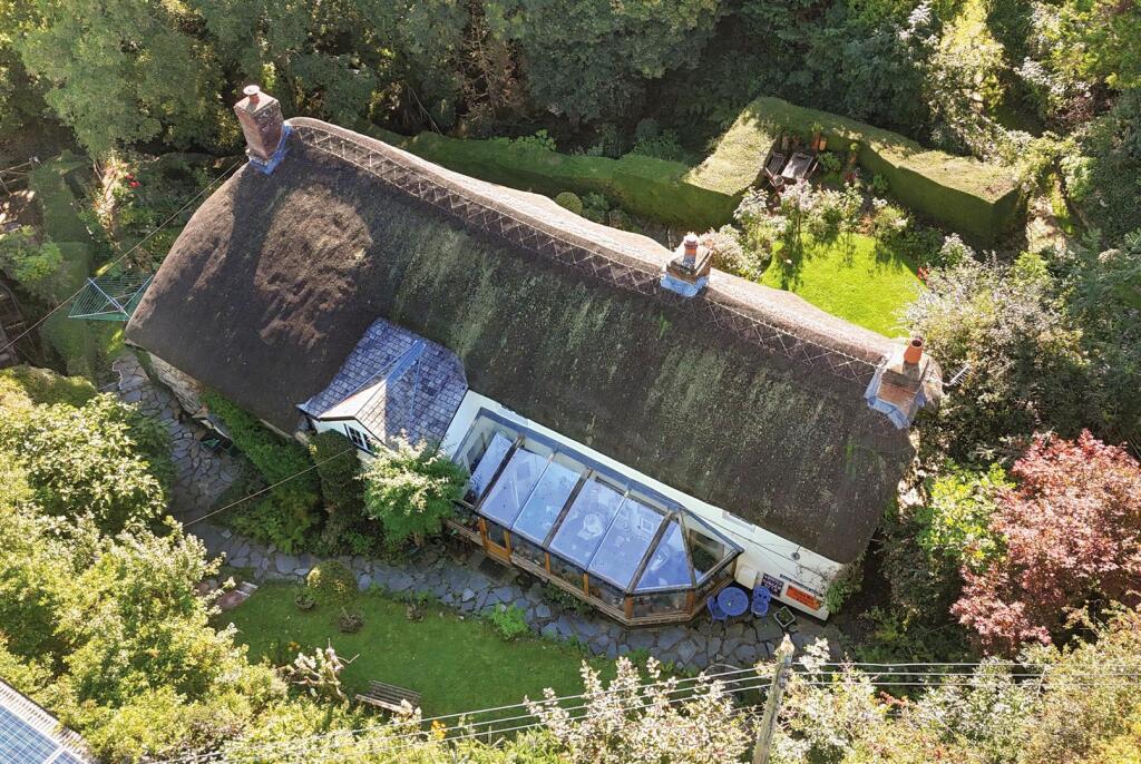 -68d11ab41eef7-1355848-jpg Drone (5).jpg