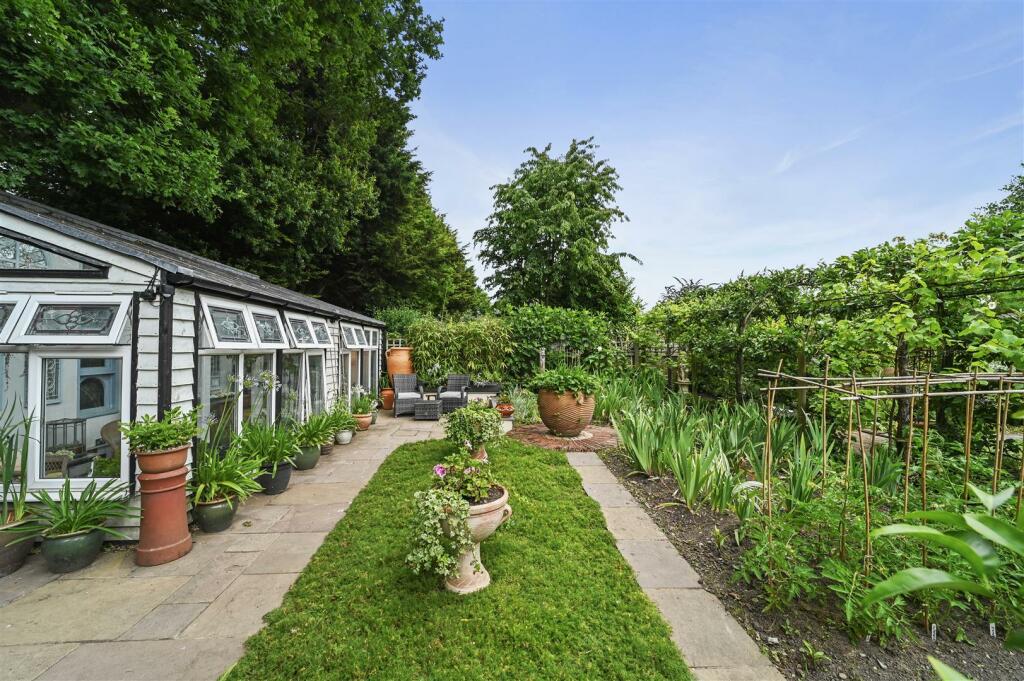 PT-CP-JardinHouse-20.JPG