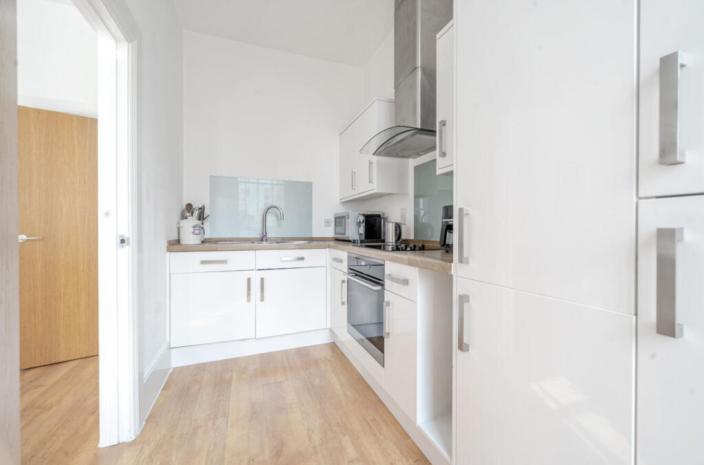 1312547-5-68518ca...