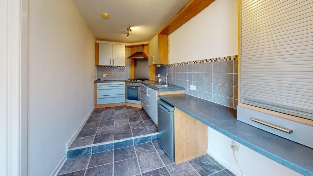 18-Stewarton-Street-Kitchen.jpg