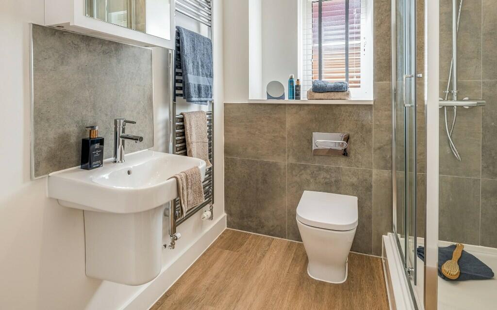 Similar Show Home