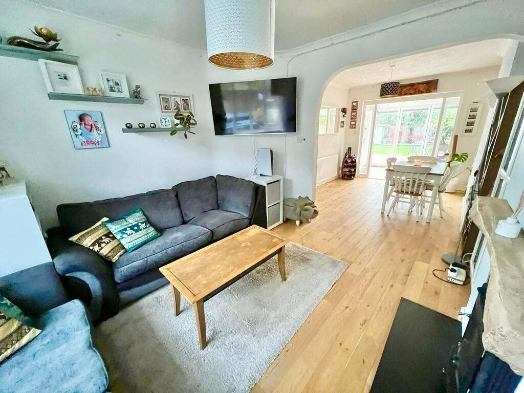 IMG-20241015-WA01...