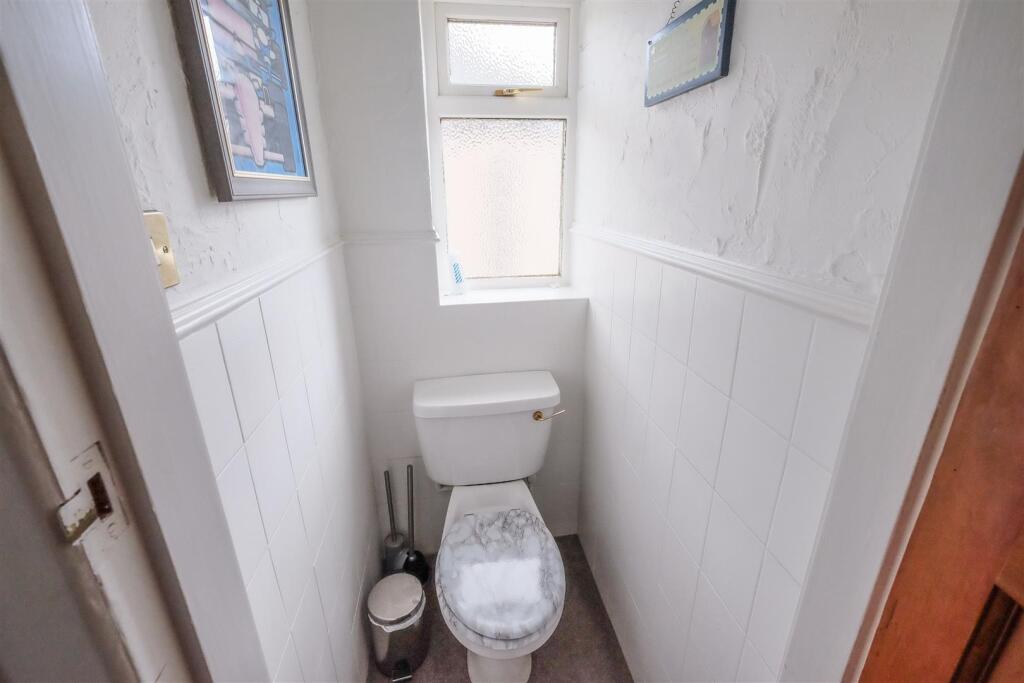 Separate WC
